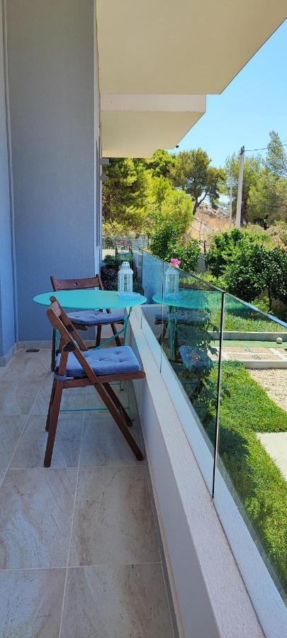 Rustemi Aparthotel Sarandë Buitenkant foto