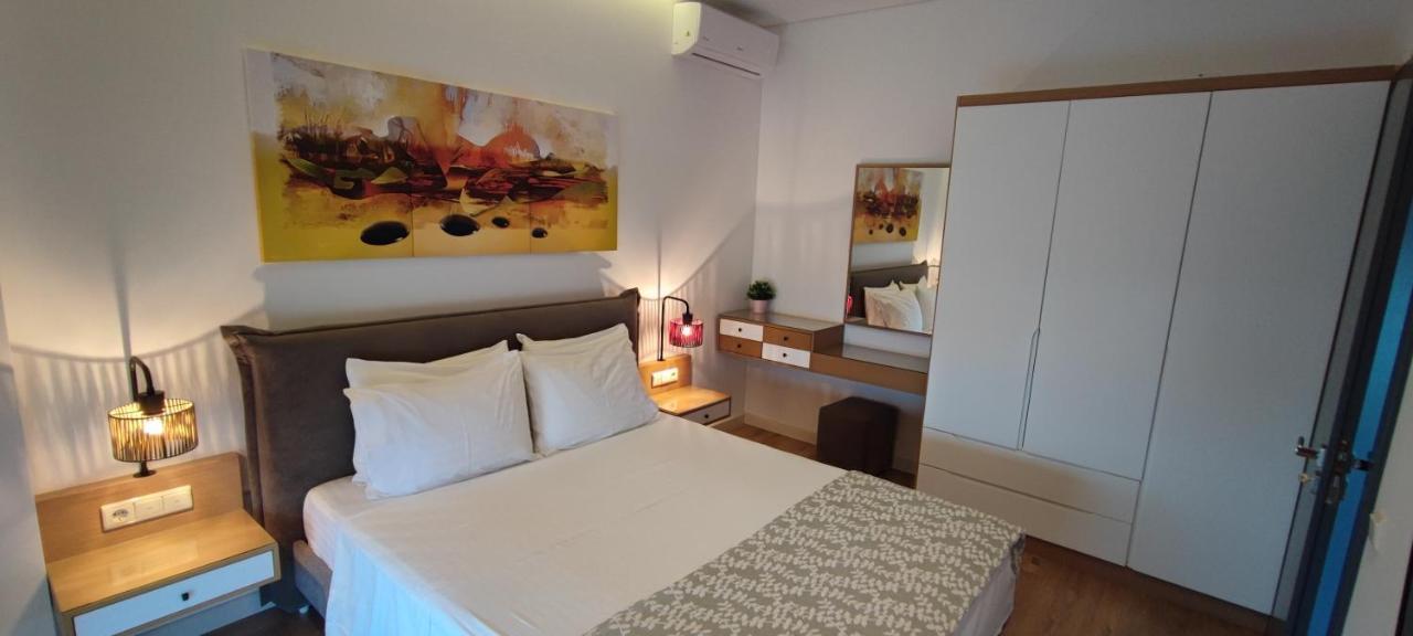 Rustemi Aparthotel Sarandë Buitenkant foto