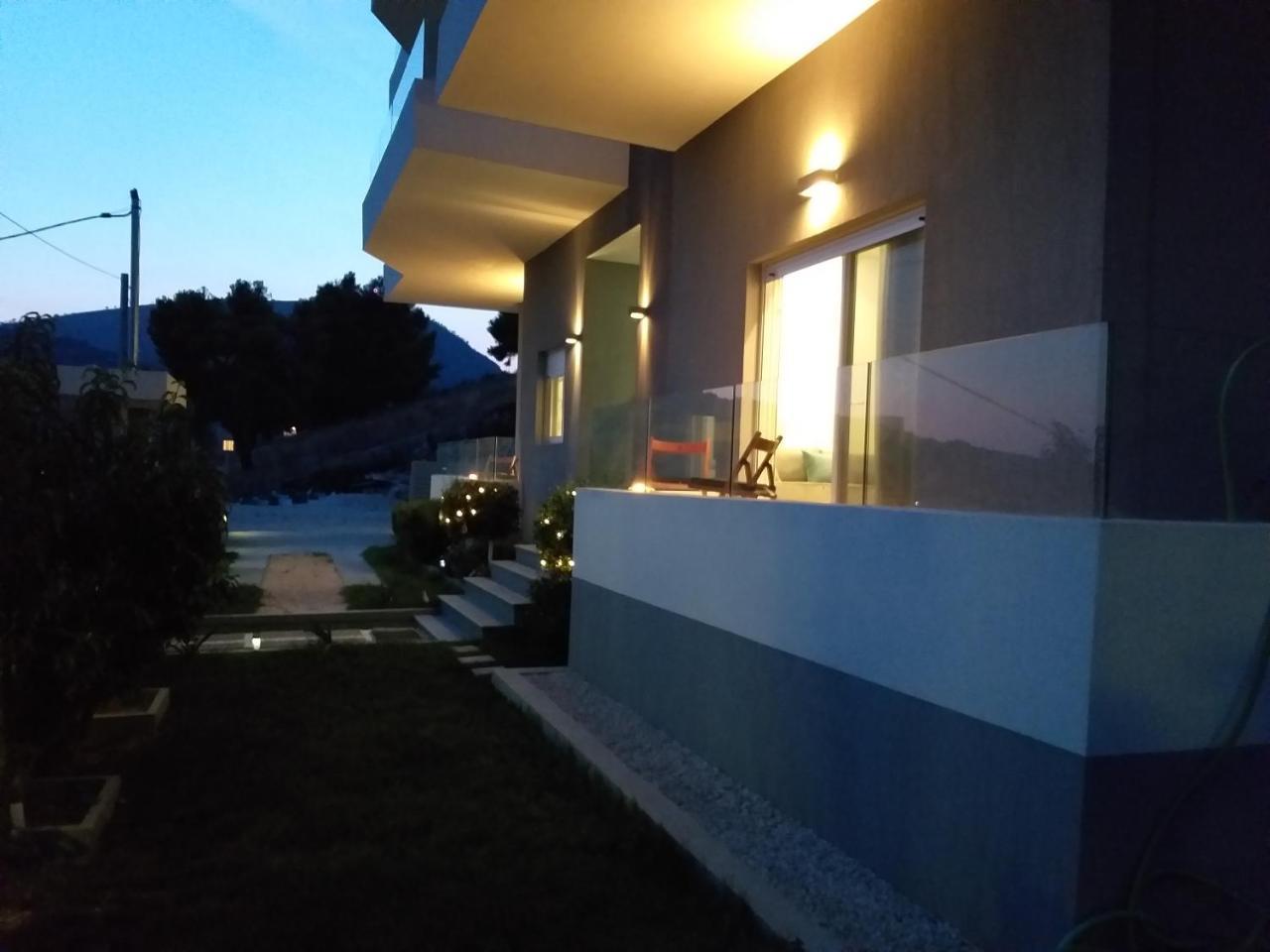 Rustemi Aparthotel Sarandë Buitenkant foto