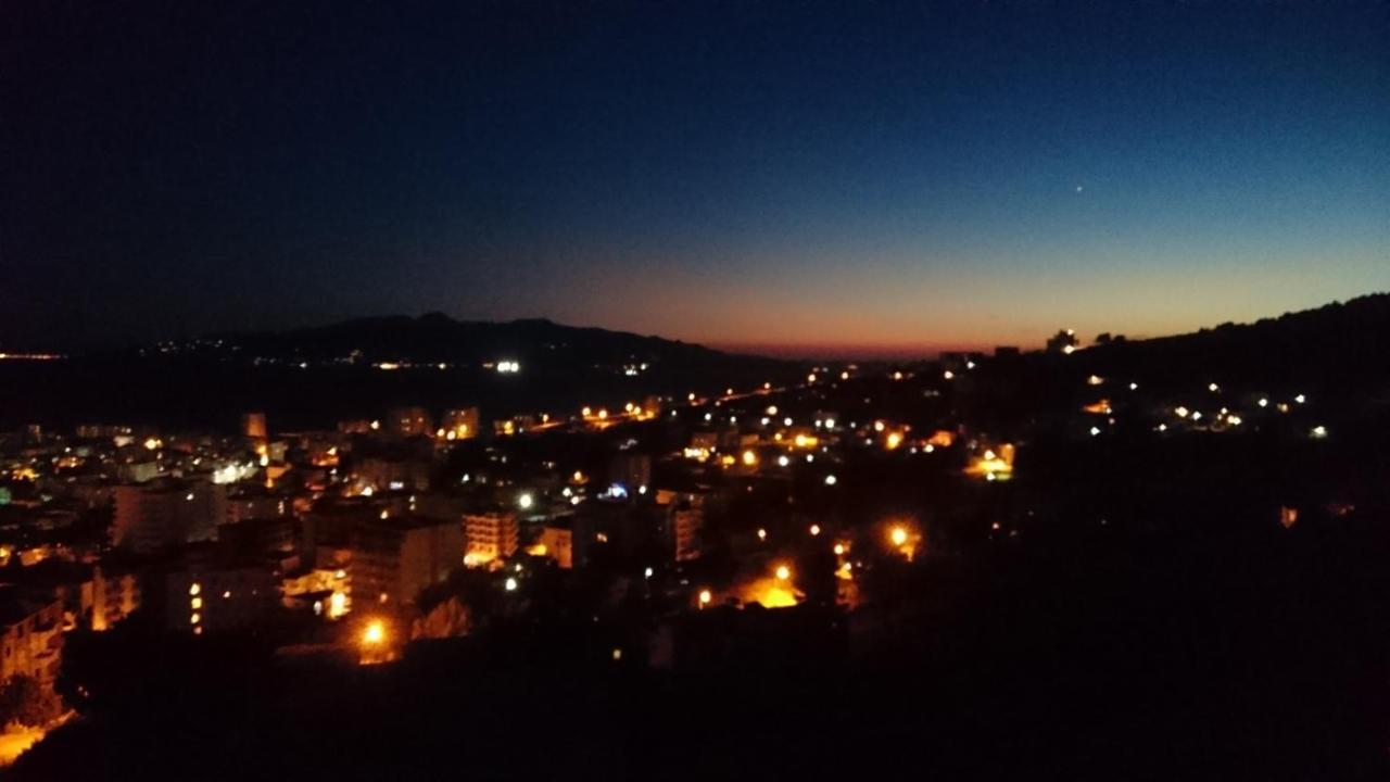 Rustemi Aparthotel Sarandë Buitenkant foto